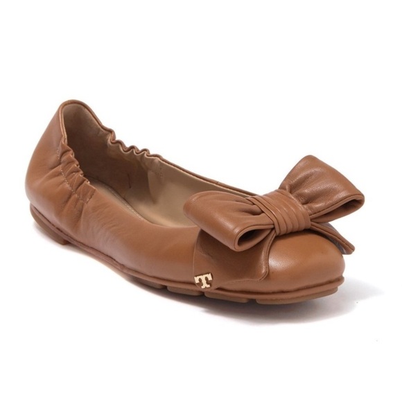 Tory Burch Shoes - Tory Burch 8.5 Divine Bow Driver Ballet Flats in Royal Tan Brown